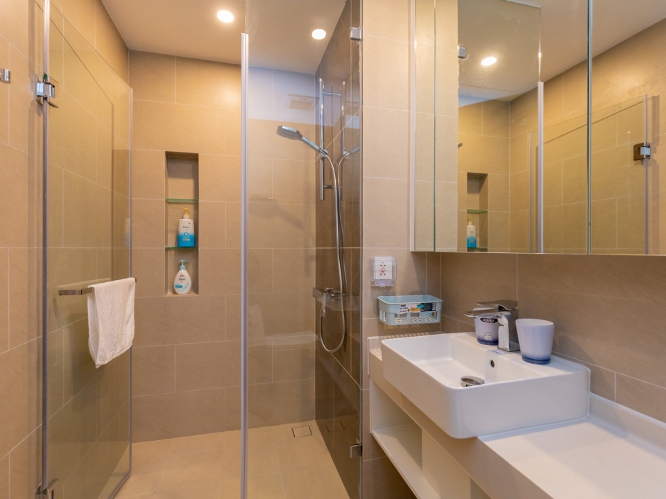 Cho thuê căn hộ 2+ tầng 34 The Sóng Vũng Tàu