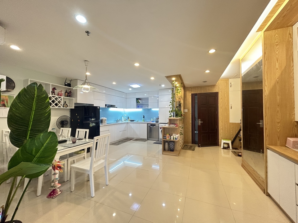 CẦN BÁN CĂN HỘ 2 PN, 105M2, FULL NỘI THẤT HIỆN ĐẠI TẠI  CHUNG CƯ SILVER SEA, 47 BA CU VŨNG TÀU