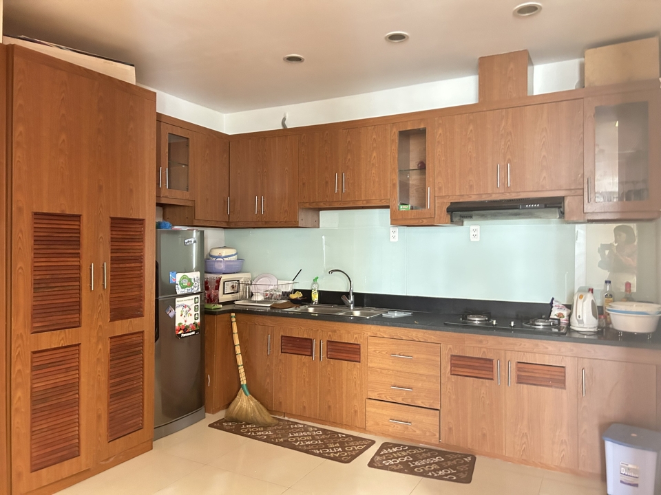 CẦN BÁN GẤP CĂN HỘ GÓC VIEW BIỂN 101M2, CHUNG CƯ SILVER SEA, 47 BA CU, TP VT. LH: 0908209586