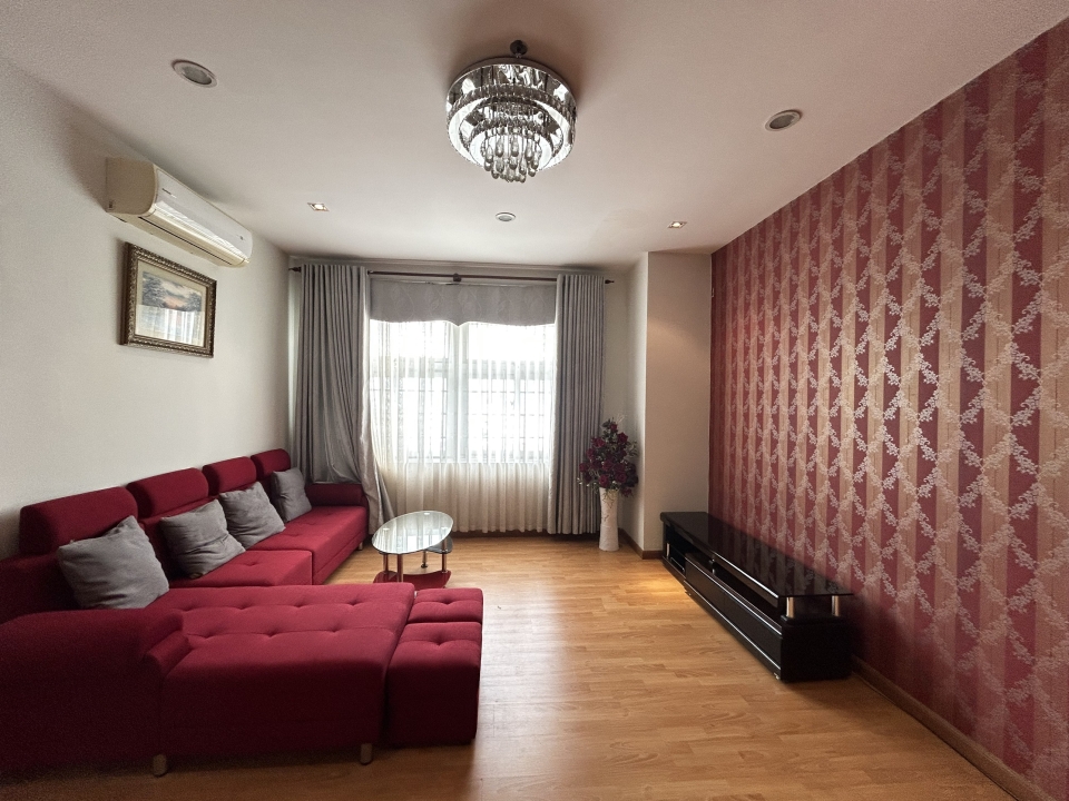 CẦN BÁN GẤP CĂN HỘ GÓC VIEW BIỂN 101M2, CHUNG CƯ SILVER SEA, 47 BA CU, TP VT. LH: 0908209586