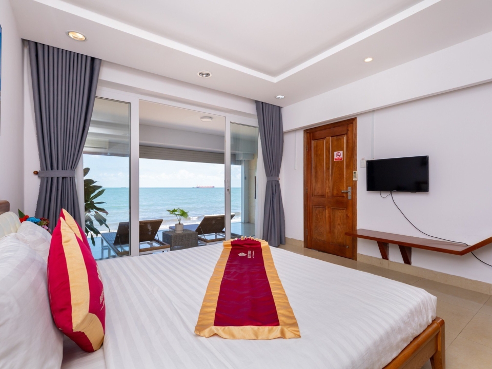 Cho thuê Ruby Villa RL01 - Beach front