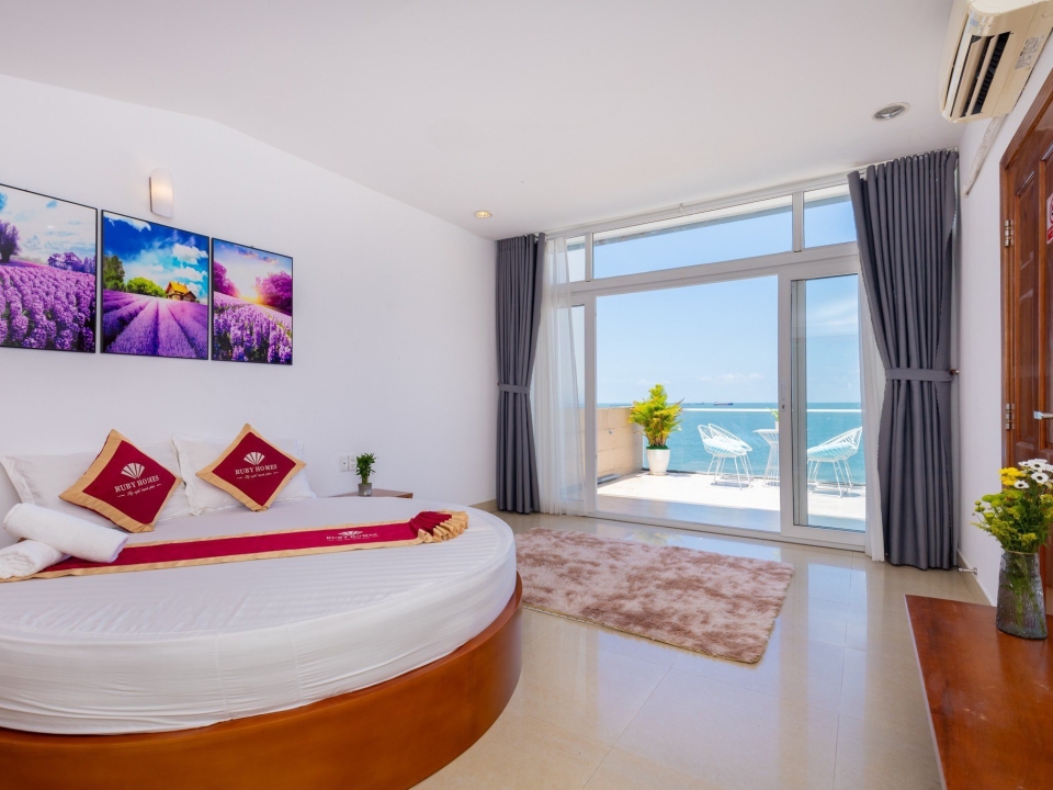 Cho thuê Ruby Villa RL01 - Beach front