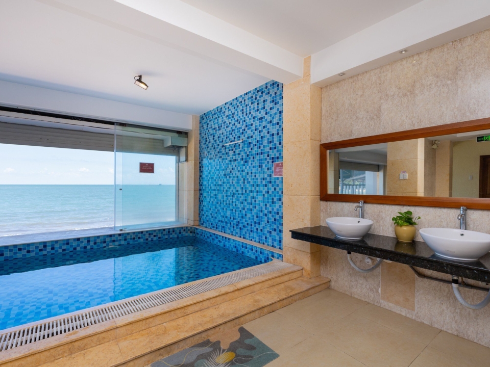Cho thuê Ruby Villa RL01 - Beach front