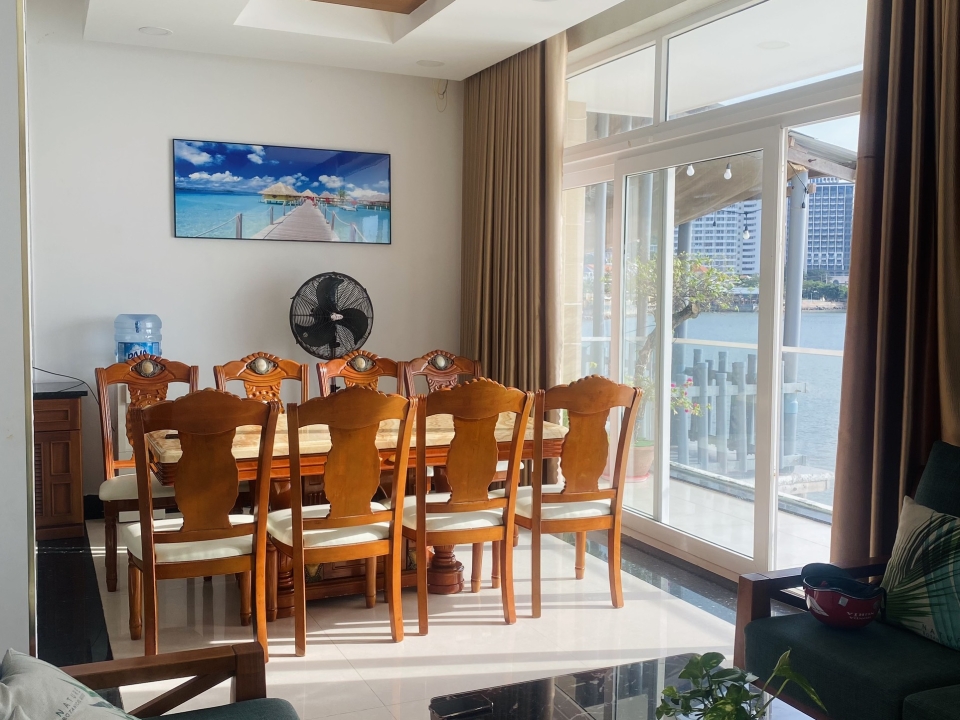 Cho thuê Ruby Villa RL01 - Beach front