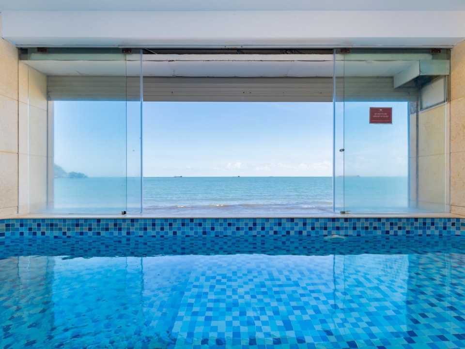 Cho thuê Ruby Villa RL01 - Beach front